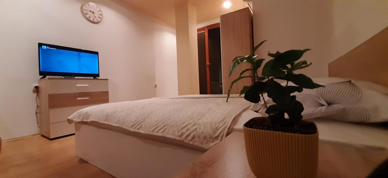 Apartment Riki 3 Near Bus Station 오흐리드 객실 사진