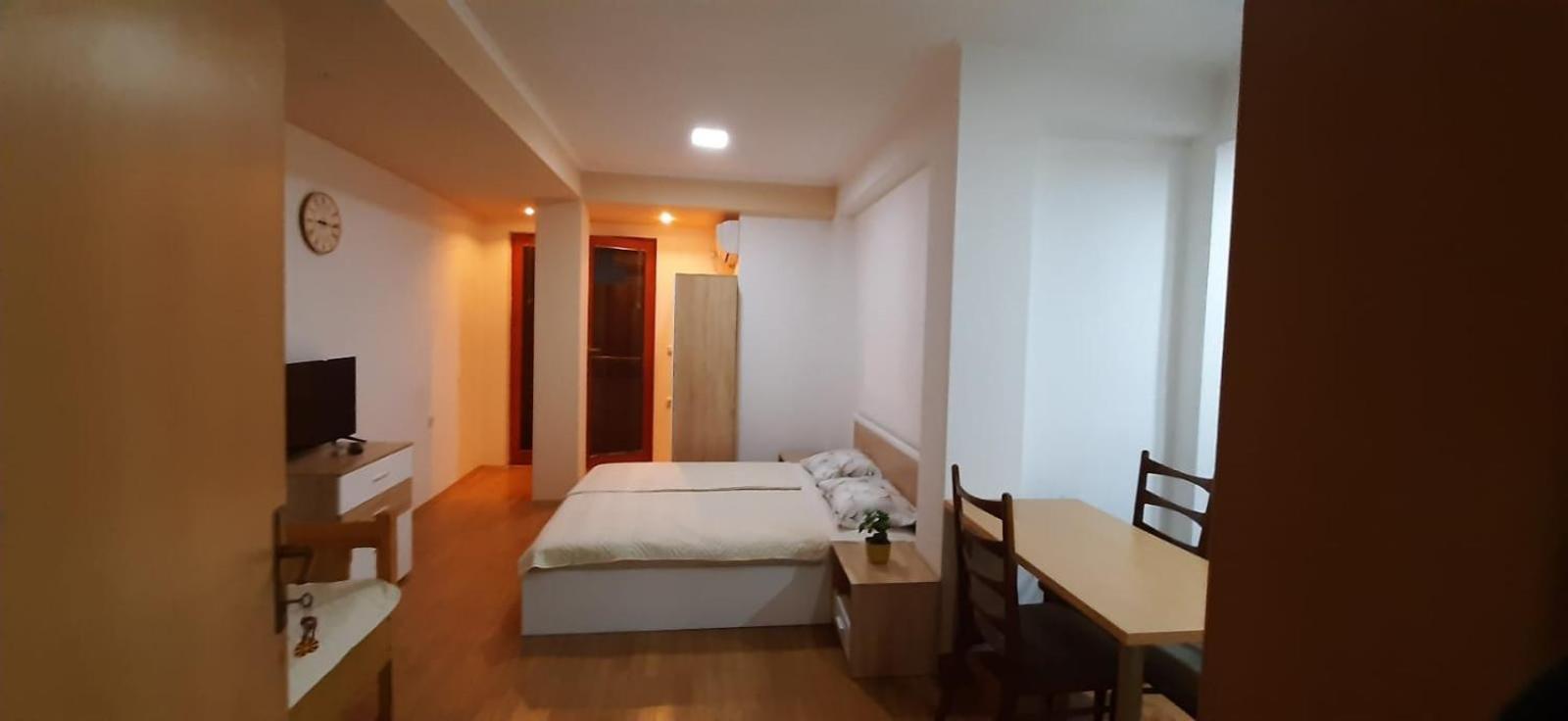 Apartment Riki 3 Near Bus Station 오흐리드 객실 사진