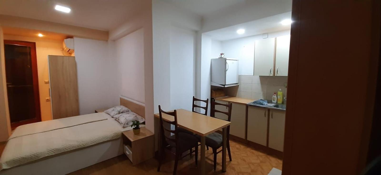 Apartment Riki 3 Near Bus Station 오흐리드 객실 사진