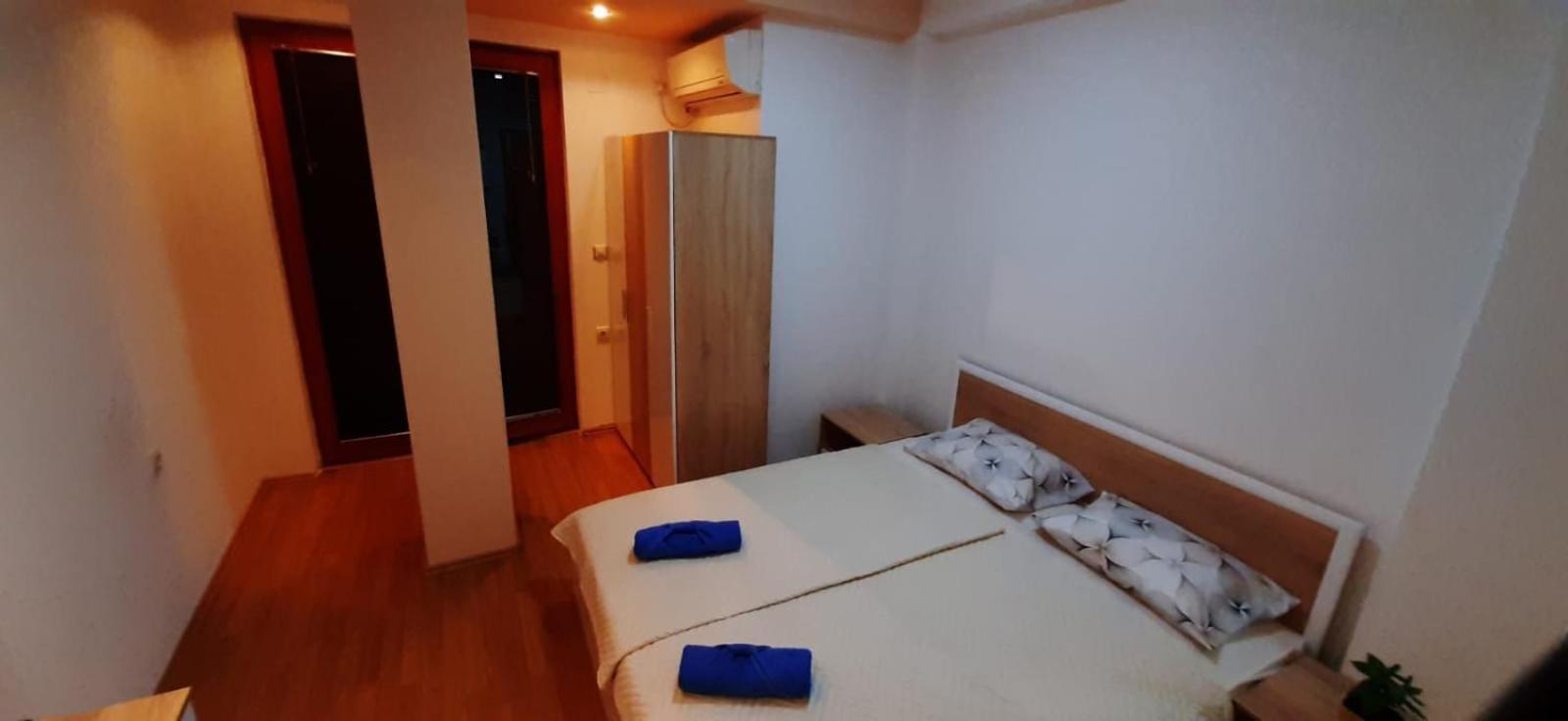 Apartment Riki 3 Near Bus Station 오흐리드 객실 사진